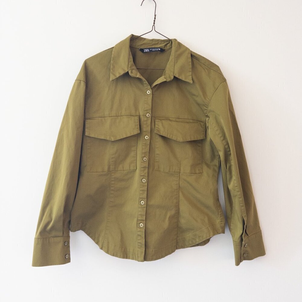 Zara Double Pocket Long Sleeve Button Up (Thick Material), Olive Green, Size M